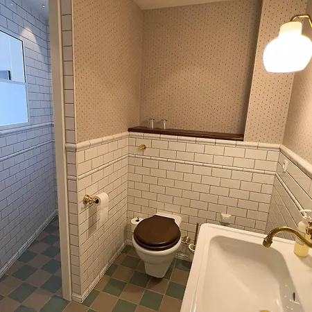 Stammershalle & 4* Bådsted